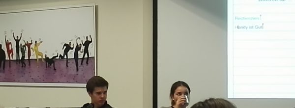 Génération smartphone – danger ou opportunité. Les jeunes et les technologies – un grand défi pour les parents et le lycée